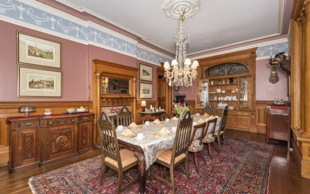 Chateau Tivoli B&B