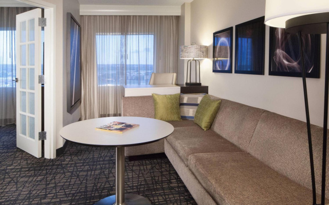 Dallas Marriott Suites Medical/Market Center