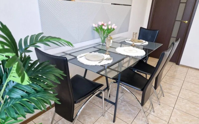 April Apart apartment on Belinsky St., 11/66