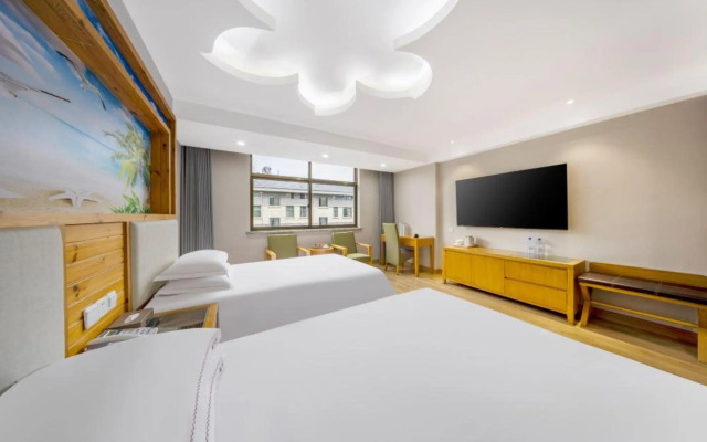 Yiwu Ruifeng Hotel