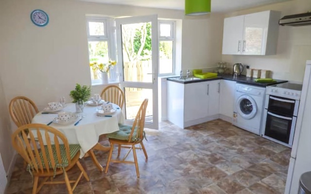 Woodville Cottage