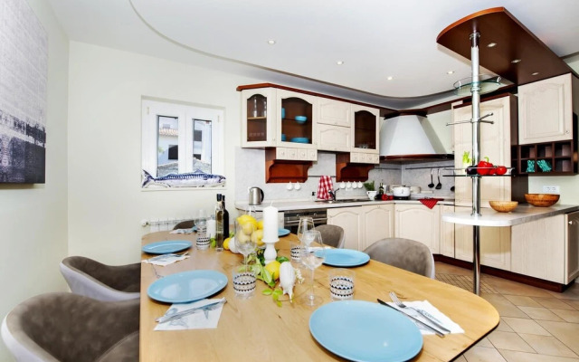 Villa Francesco - Four-bedroom Apartment