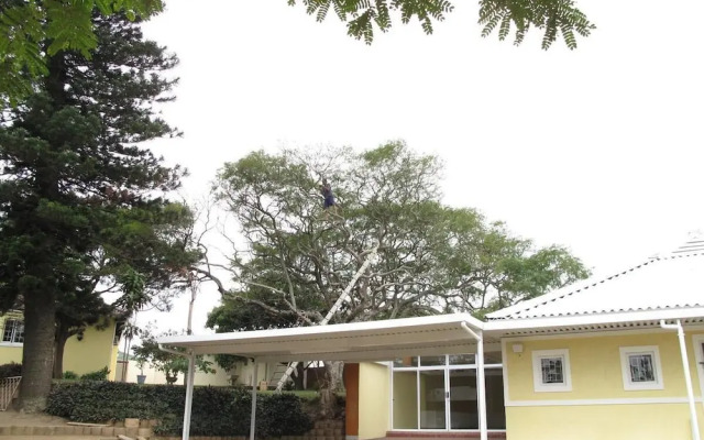 The Crescent Guesthouse