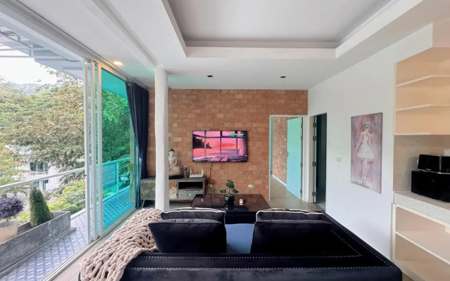 Peaceful Bliss in 81sqm Top Floor in Kamala