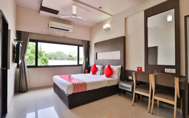 OYO 1271 Hotel Raajpath