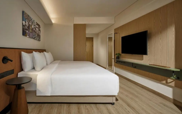 ARTOTEL Living World Grand Wisata Bekasi – Guest Rooms – Bekasi