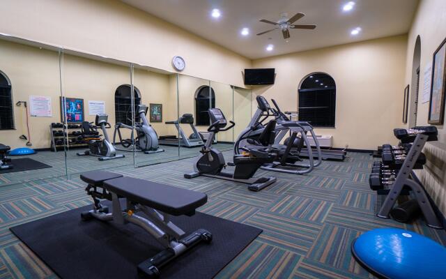 Holiday Inn Express & Suites Pampa by IHG