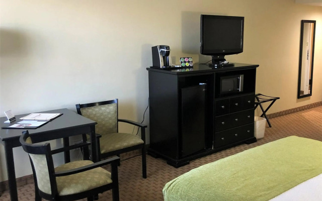 Navajoland Hotel of Tuba City