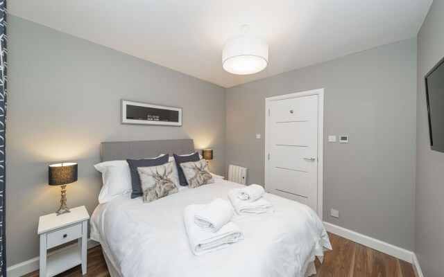 Immaculate 3-bed Apartment Near Gleneagles