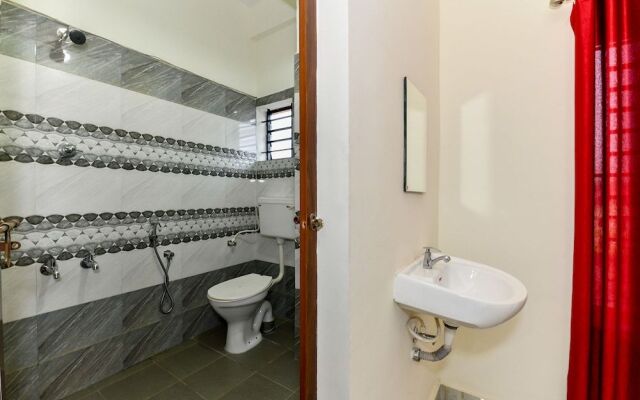 SilverKey Executive Stays 65165 Athani Residency