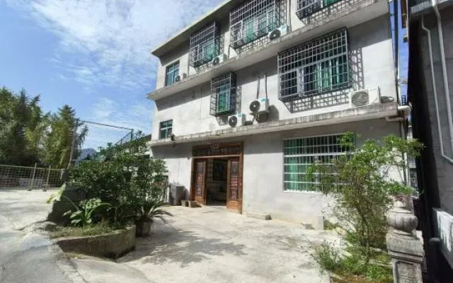 Yihui Homestay (Border Town Tea Cave Scenic Area Branch) – Exterior – Xiangxi