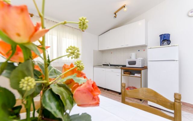 Apartments Zvonko