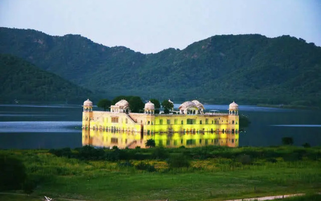 Hotel Malak Mahal
