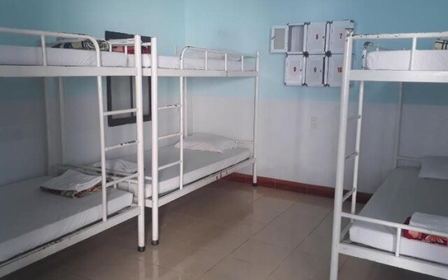 Fa Backpackers Hostel