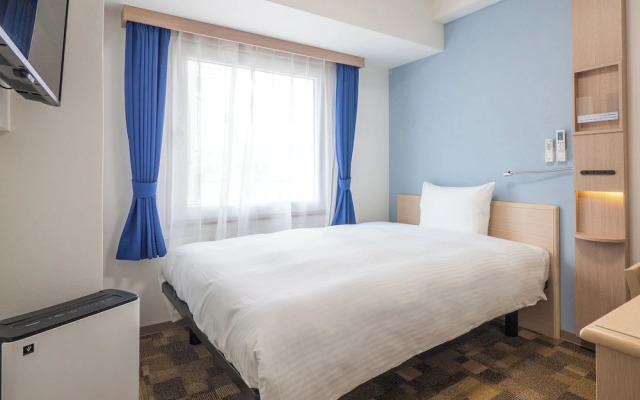 Toyoko Inn Kayabacho Eki