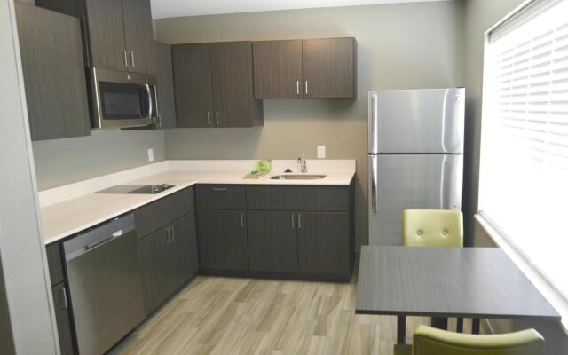 Best Western Plus Pasadena Inn and Suites