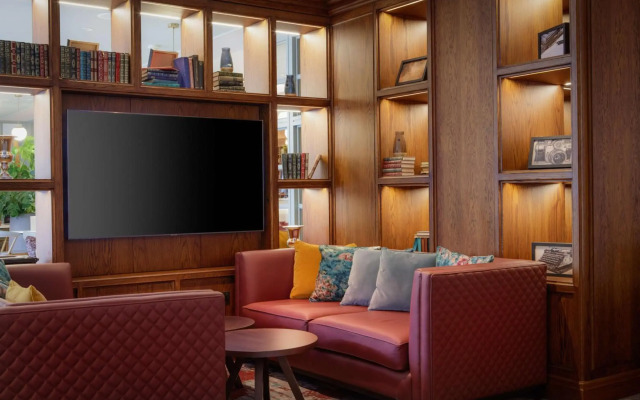 Doubletree by Hilton Bath