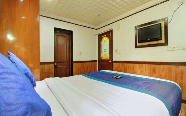 The Greenery - Holiday Inn by OYO Rooms