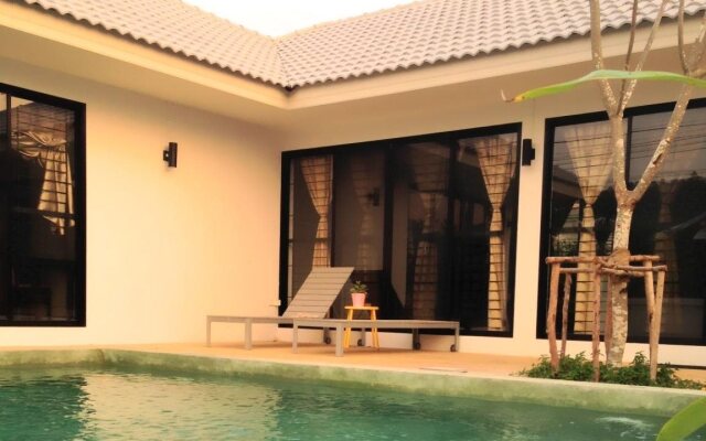 Hua Hin Paradise Villa 451