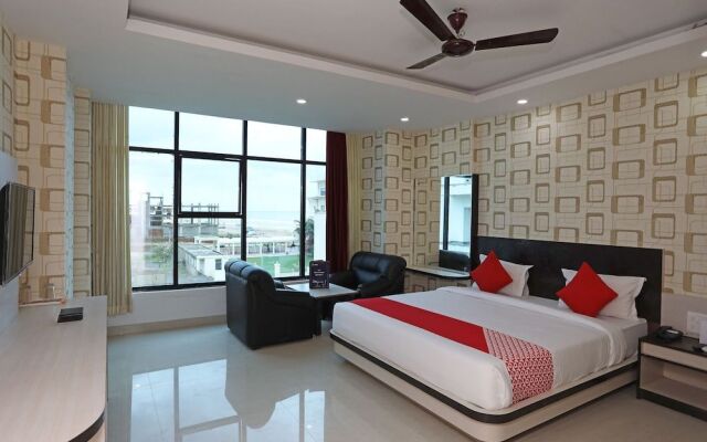 OYO 13891 Hotel Shayon Residency