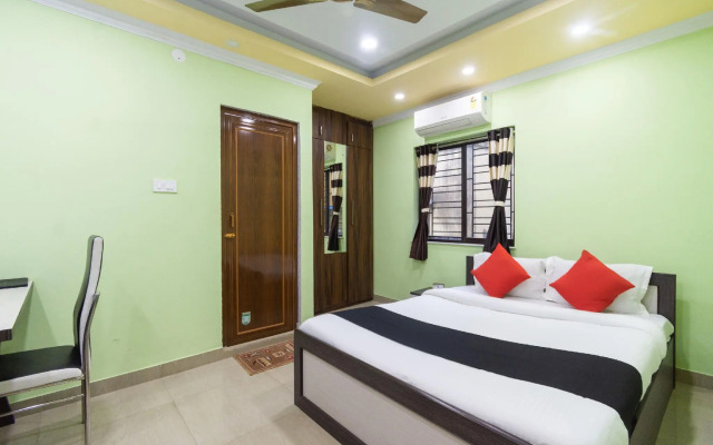 Hotel Holiday Royal by OYO Rooms
