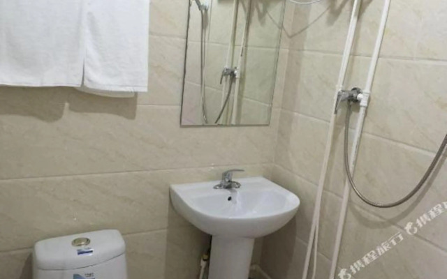 Youjia Qiju Hostel