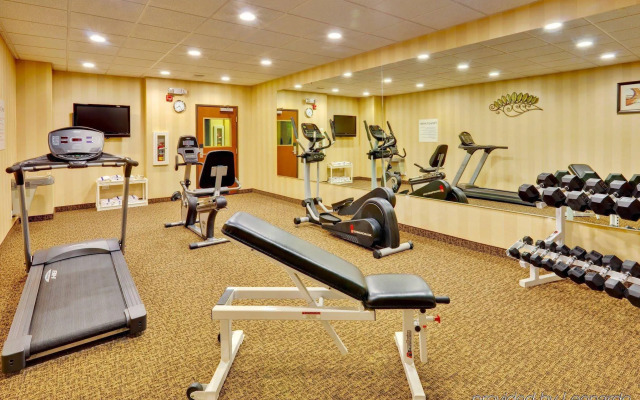 Holiday Inn Express Hotel & Suites BYRAM by IHG