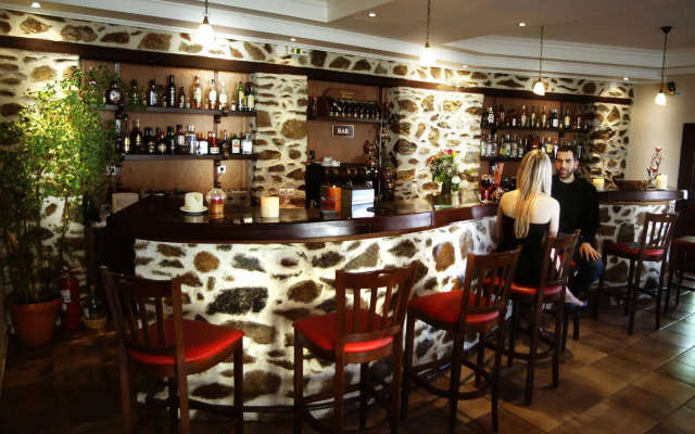 Hotel Nostos