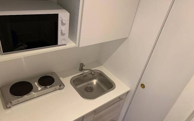 dHomes - Apartments and Rooms