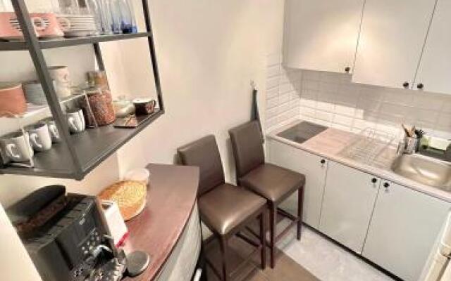 Charming Flat Near Champs Élysées