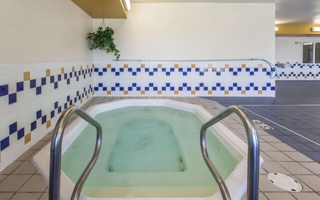 Quality Inn & Suites Loveland