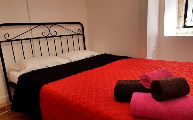 Stars Rooms Mouraria - Hostel