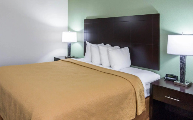 Quality Inn & Suites West Monroe