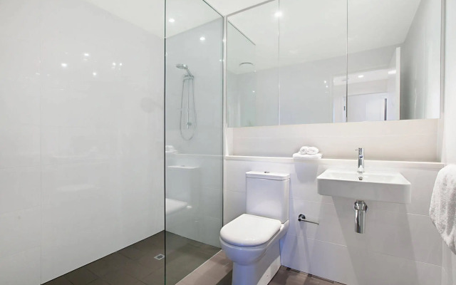 Saltwater Suites