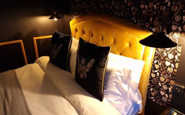 The Mad Hatter Oxford