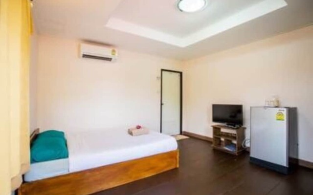 Baan Konruktonmai Resort