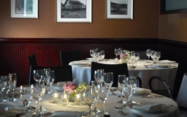 Sheraton Chapel Hill Hotel