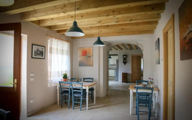Casa Lenka