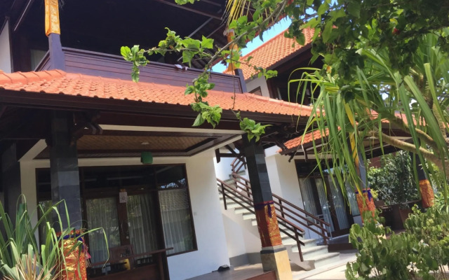 Ketut Bungalow Lembongan