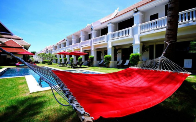 Palm Grove Resort