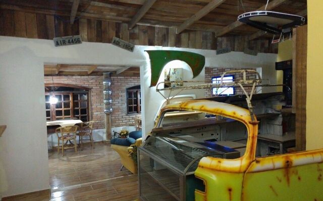 Hotel Space 4 U - Aeroporto Curitiba