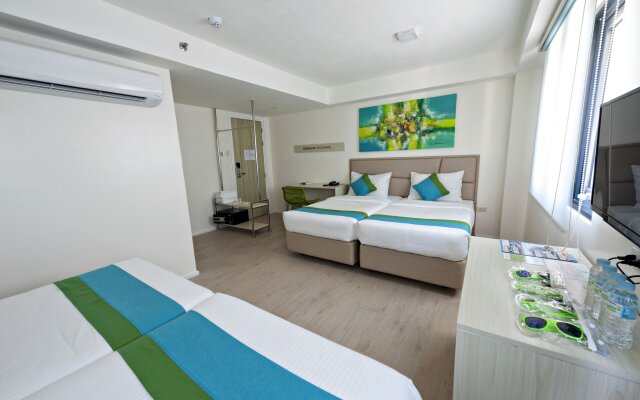 Lime Hotel Boracay