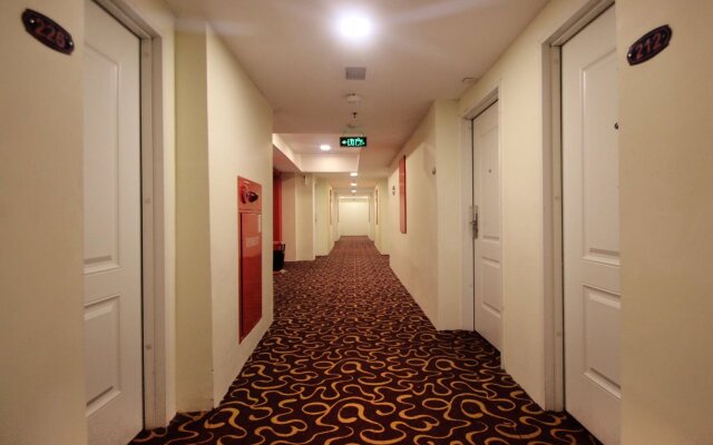 @HOM Hotel Kudus by Horison Group