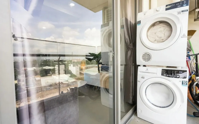 River Panorama - Free Gym & Sauna & Pool