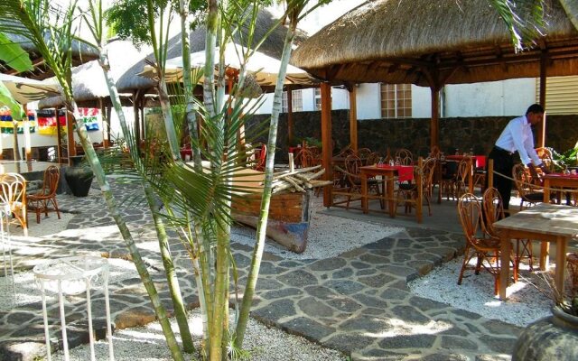 Coral Azur Cosi Holidays