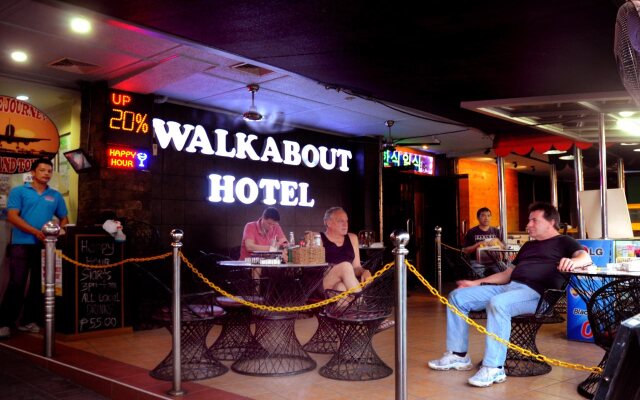 Walk About Hotel