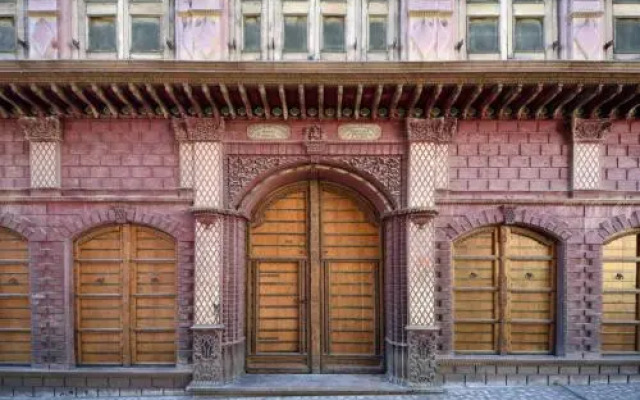 S. K. Guest House (A Complete Home Stay)