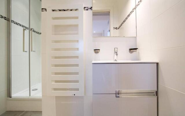 Martinez Area: New 2beds/2baths