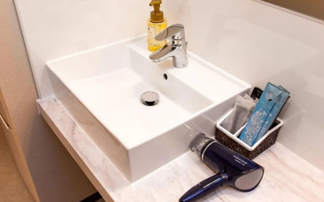 Mr.KINJO in GRAND BLUE CHATAN