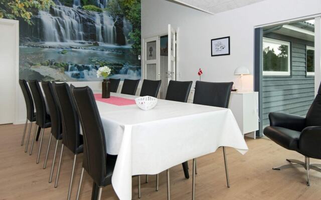 10 Person Holiday Home in Romo